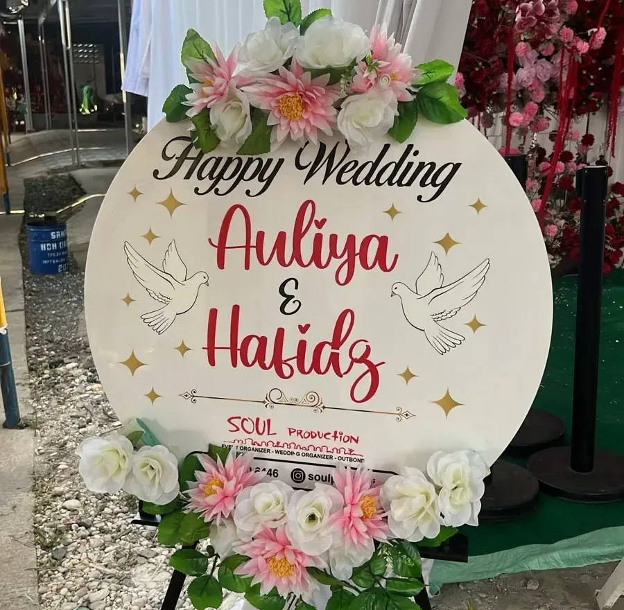 Papan Bunga Acrylic