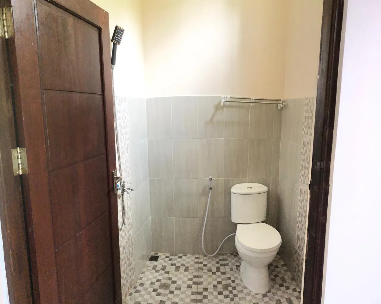 Kost Eksklusif Pria & Wanita Lantai Bawah